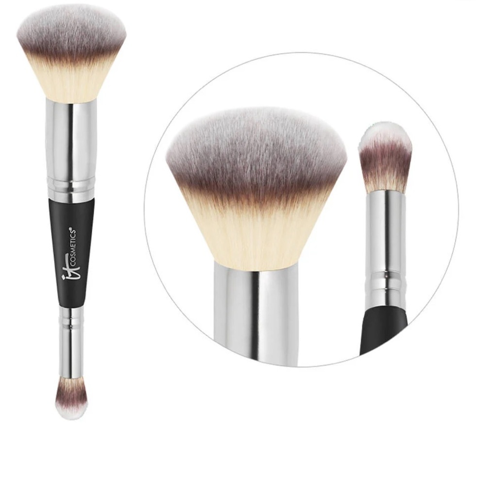 It Cosmetics Heavenly Luxe Complexion Perfection Dual Ended Brush - Picture 2 of 8